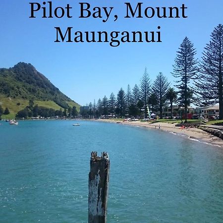 Private Papamoa Beach Paradise 外观 照片
